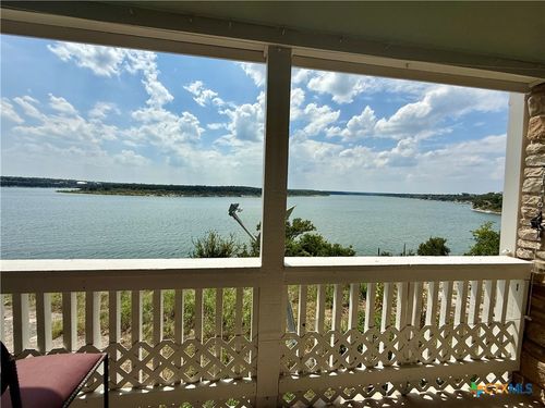 110 Cliffhouse Dr, Belton, TX, 76513 | Card Image