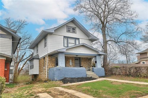 3820 Wabash Ave, Kansas City, MO, 64109-2860 | Card Image