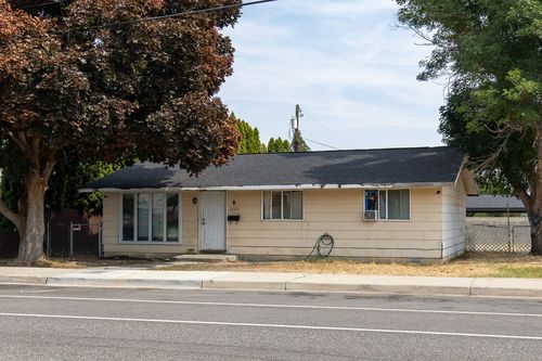 1223 Methow St, Wenatchee, WA, 98801-3551 | Card Image