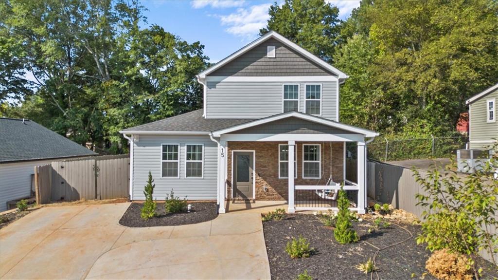 Blackwood St, Greenville, SC 29611