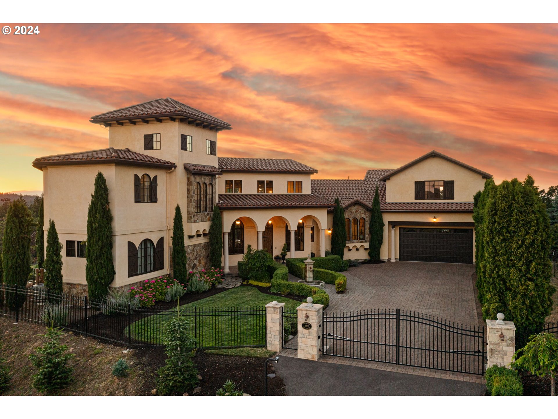 44th Ave, Eugene, OR 97405