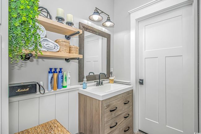Bathroom with vanity | Image 19