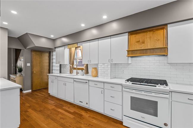 2119 Dartmore St, House other with 4 bedrooms, 2 bathrooms and null parking in Pittsburgh PA | Image 14