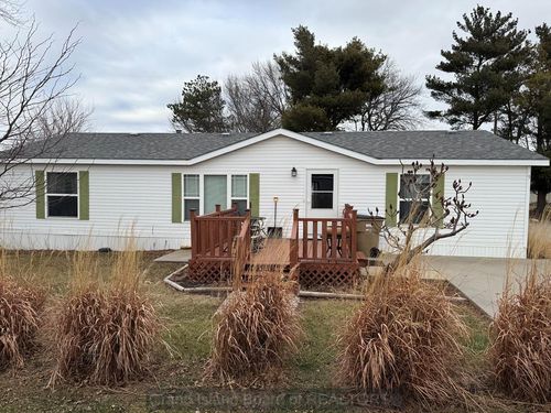 9 Countryside Ct, Aurora, NE, 68818-2948 | Card Image