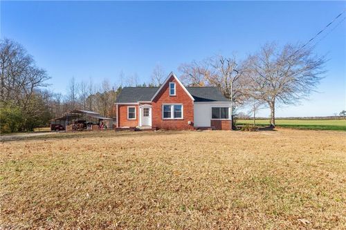 33046 Harvest Drive, Carrsville, VA, 23315 | Card Image