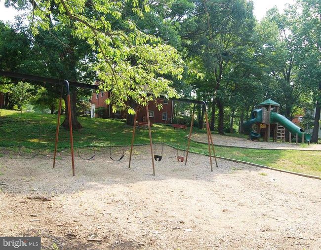 3213 Valley Dr, Condo with 2 bedrooms, 1 bathrooms and null parking in ALEXANDRIA VA | Image 9