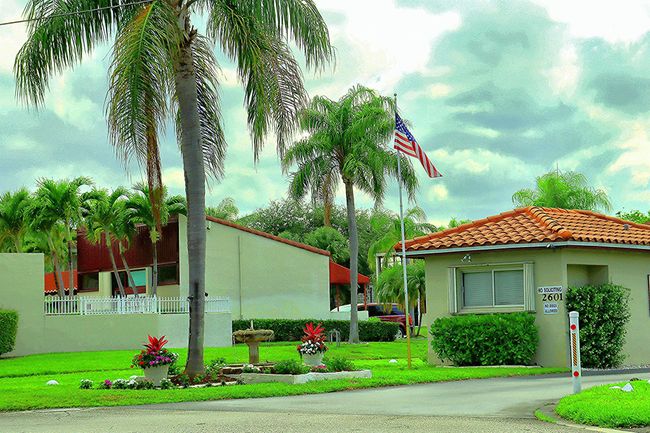 APT-105 - 2532 Boundbrook Dr S, Condo with 2 bedrooms, 2 bathrooms and null parking in Palm Springs FL | Image 30