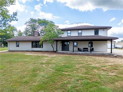 16201 Burton City Rd, Orrville, OH, 44667-9615 | Card Image