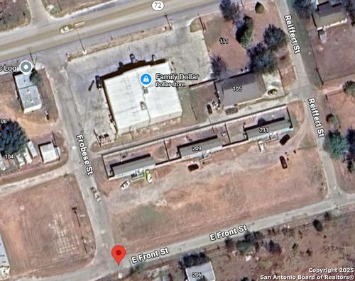 201 E Front St, Runge, TX, 78151 | Card Image