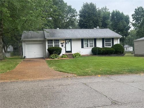 1222 Hoyt Dr, Saint Louis, MO, 63137-2220 | Card Image