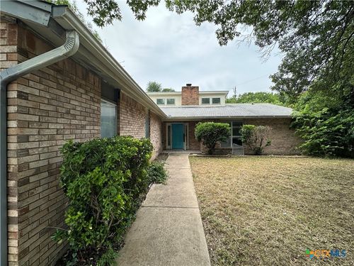 1612 Tanglewood Dr, Harker Heights, TX, 76548-1569 | Card Image