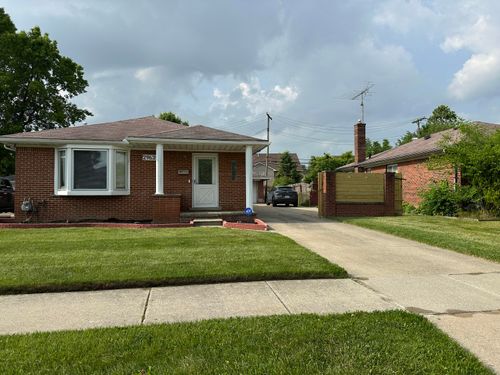 29635 Julius Blvd, Westland, MI, 48186-5128 | Card Image