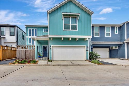 2507 Bay Breeze Dr, Kemah, TX, 77565-4404 | Card Image