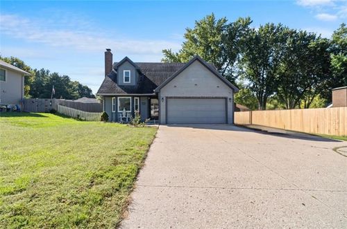2906 Cook Rd, Saint Joseph, MO, 64506-1235 | Card Image