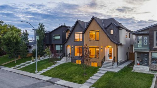 2227 36 St Sw, Calgary, AB, T3E2Z3 | Card Image