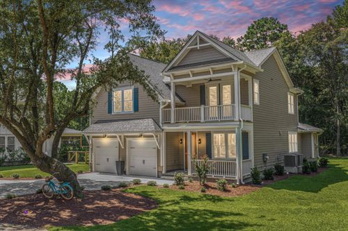 977 Bellas Ln, Mount Pleasant, SC, 29429-6069 | Card Image