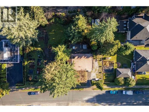 655 Macintosh Street, Coquitlam, BC, V3J4Y4 | Card Image