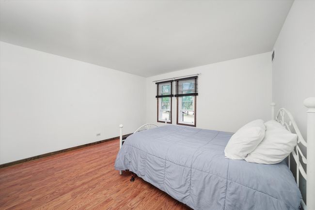 APT-1-16B - 2287 Country Club Dr, Condo with 1 bedrooms, 1 bathrooms and 2 parking in Woodridge IL | Image 14