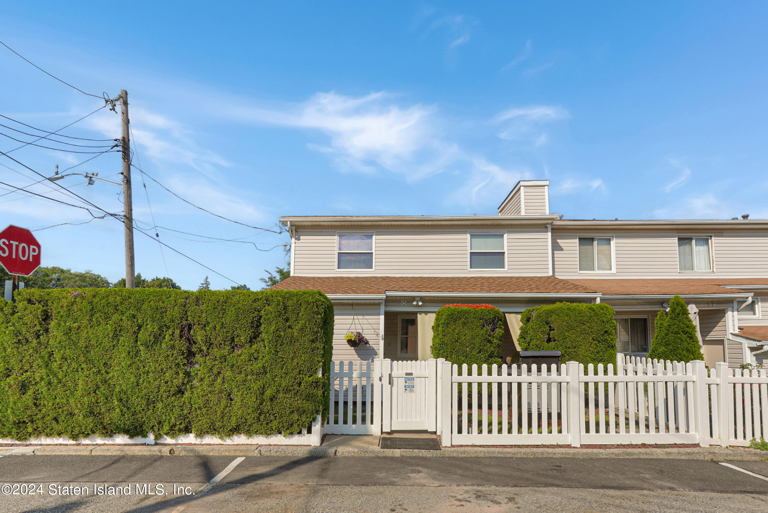 Marc St, Staten Island, NY 10314