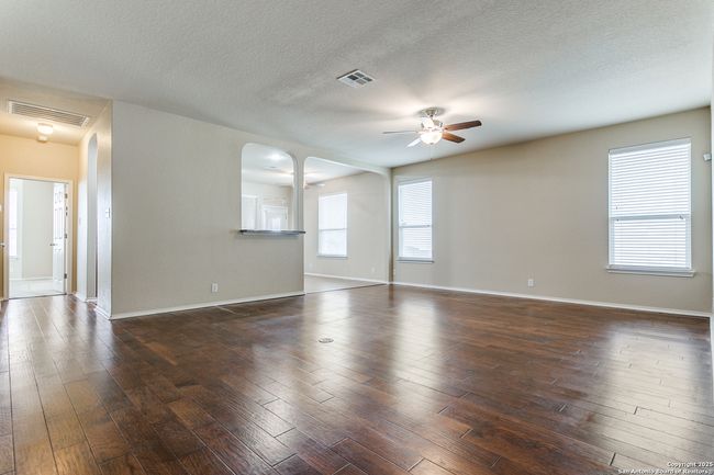 2629 War Admiral, House other with 3 bedrooms, 2 bathrooms and null parking in Schertz TX | Image 4