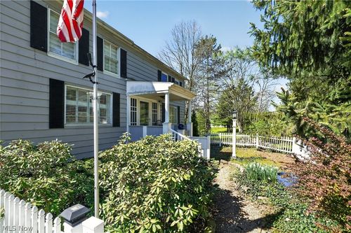 1650 Granger Rd, Medina, OH, 44256-8686 | Card Image