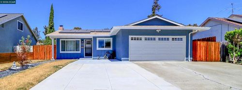 638 Berkeley Way, Fairfield, CA, 94533-1317 | Card Image