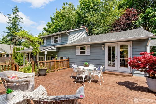 19508 23rd Ave Ne, Shoreline, WA, 98155-1202 | Card Image