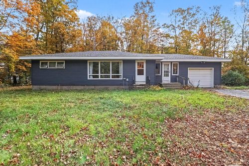 6577 W Shelby Road, Benona Township, MI, 49455 | Card Image