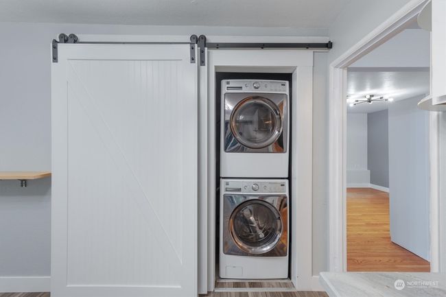 apartment laundry | Image 27