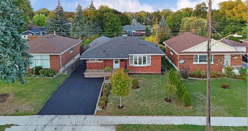 basement-959 Mohawk Rd E, Hamilton, ON, L8T2R9 | Card Image