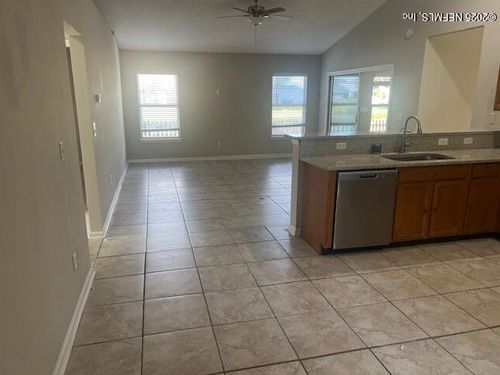 2122 Knottingham Trace Ln, JACKSONVILLE, FL, 32246-9369 | Card Image