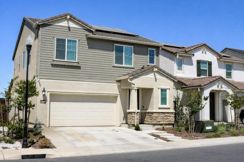 8277 Mincey Way, Elk Grove, CA, 95757-0105 | Card Image