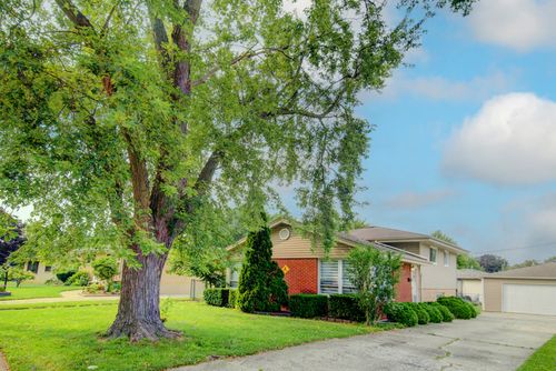 513 W Willow Gln, Addison, IL, 60101-1219 | Card Image