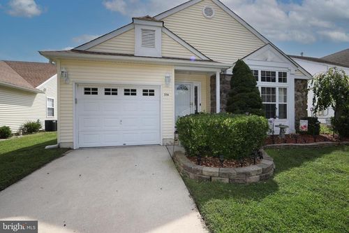 516 Saint Martin Ct, WILLIAMSTOWN, NJ, 08094-3064 | Card Image