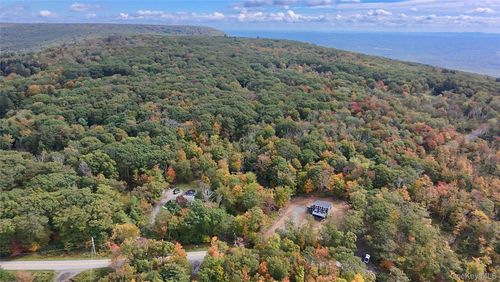 330 Vista Maria Rd, Pine Bush, NY, 12566-5127 | Card Image