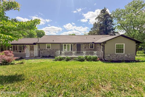 2010 Martha Berry Dr, Knoxville, TN, 37918-3728 | Card Image