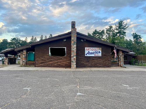 327 Fire Monument Rd, Hinckley, MN, 55037-8306 | Card Image