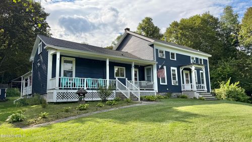 427 State St, North Adams, MA, 01247 | Card Image