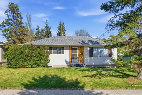 173 Gordon Dr Sw, Calgary, AB, T3E5B1 | Card Image