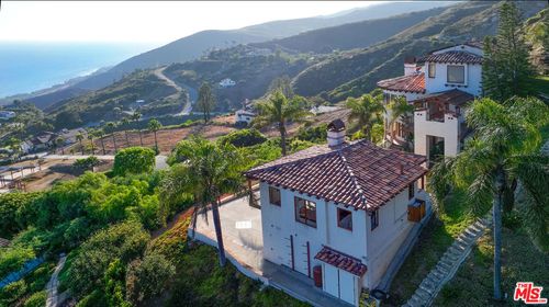 4240 Avenida De La Encinal, MALIBU, CA, 90265-2502 | Card Image