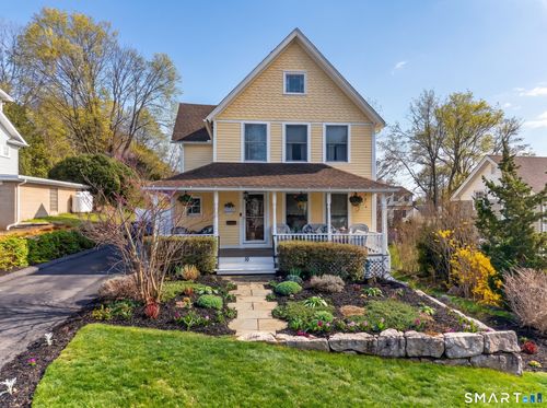 16 School St, Stonington, CT, 06378-1440 | Card Image