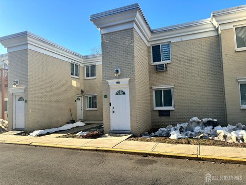 apt-3b-9 Lake Ave, East Brunswick, NJ, 08816-1820 | Card Image