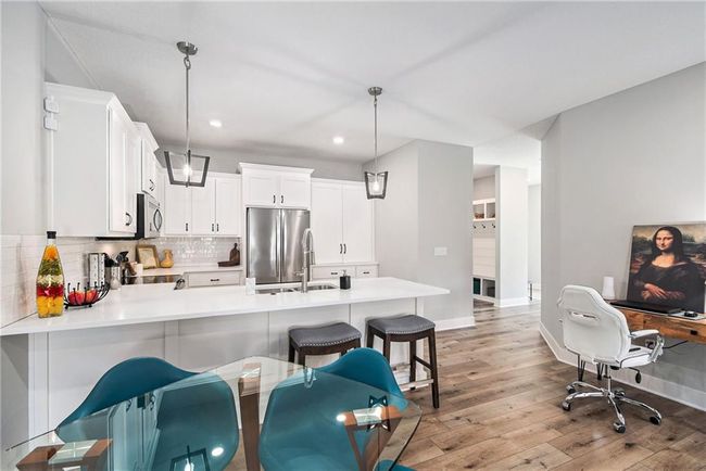710 Ridge Dr, Townhouse with 2 bedrooms, 2 bathrooms and null parking in Smithville MO | Image 9