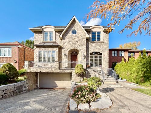 316 Byng Ave, North York, ON, M2N4L5 | Card Image