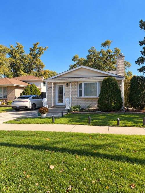 8759 Central Ave, Oak Lawn, IL, 60453-1229 | Card Image