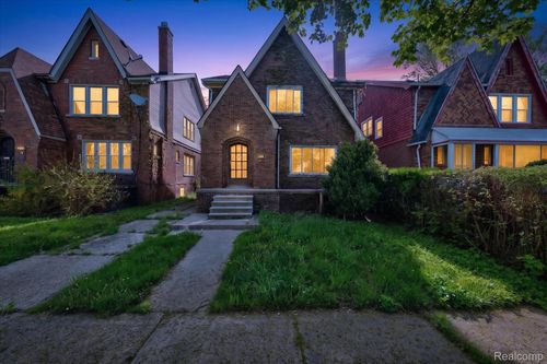 14052 Northlawn St, Detroit, MI, 48238-2489 | Card Image