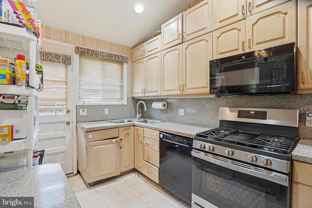 Residential in BALTIMORE