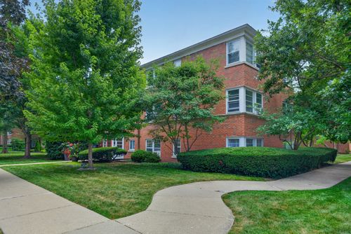 1-2541 Bennett Ave, Evanston, IL, 60201-6420 | Card Image