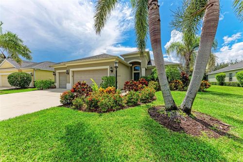 12051 Forest Park Cir, Bradenton, FL, 34211-4994 | Card Image
