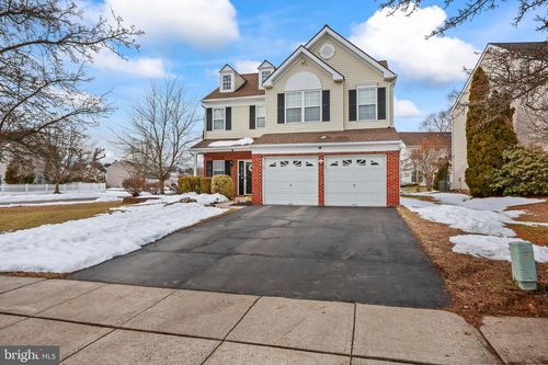 58 Brownstone Rd, East Windsor, NJ, 08520-3037 | Card Image